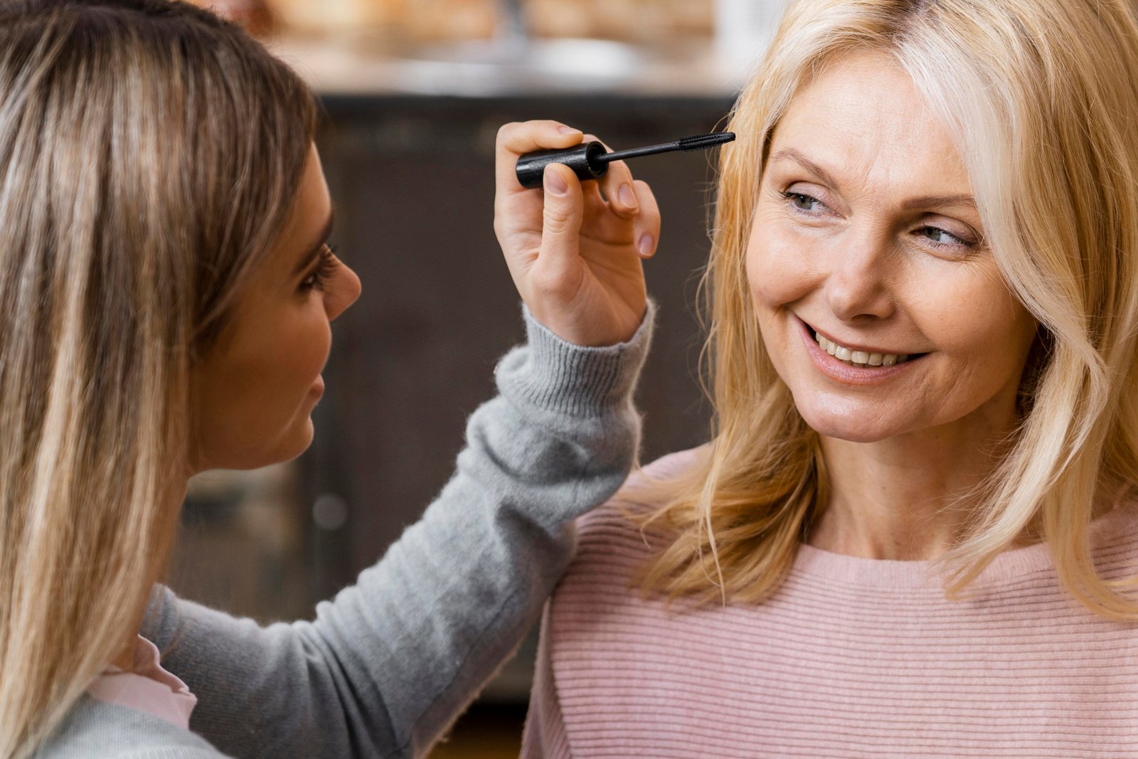 Mascara wand coating lashes for dramatic, fuller-looking volume